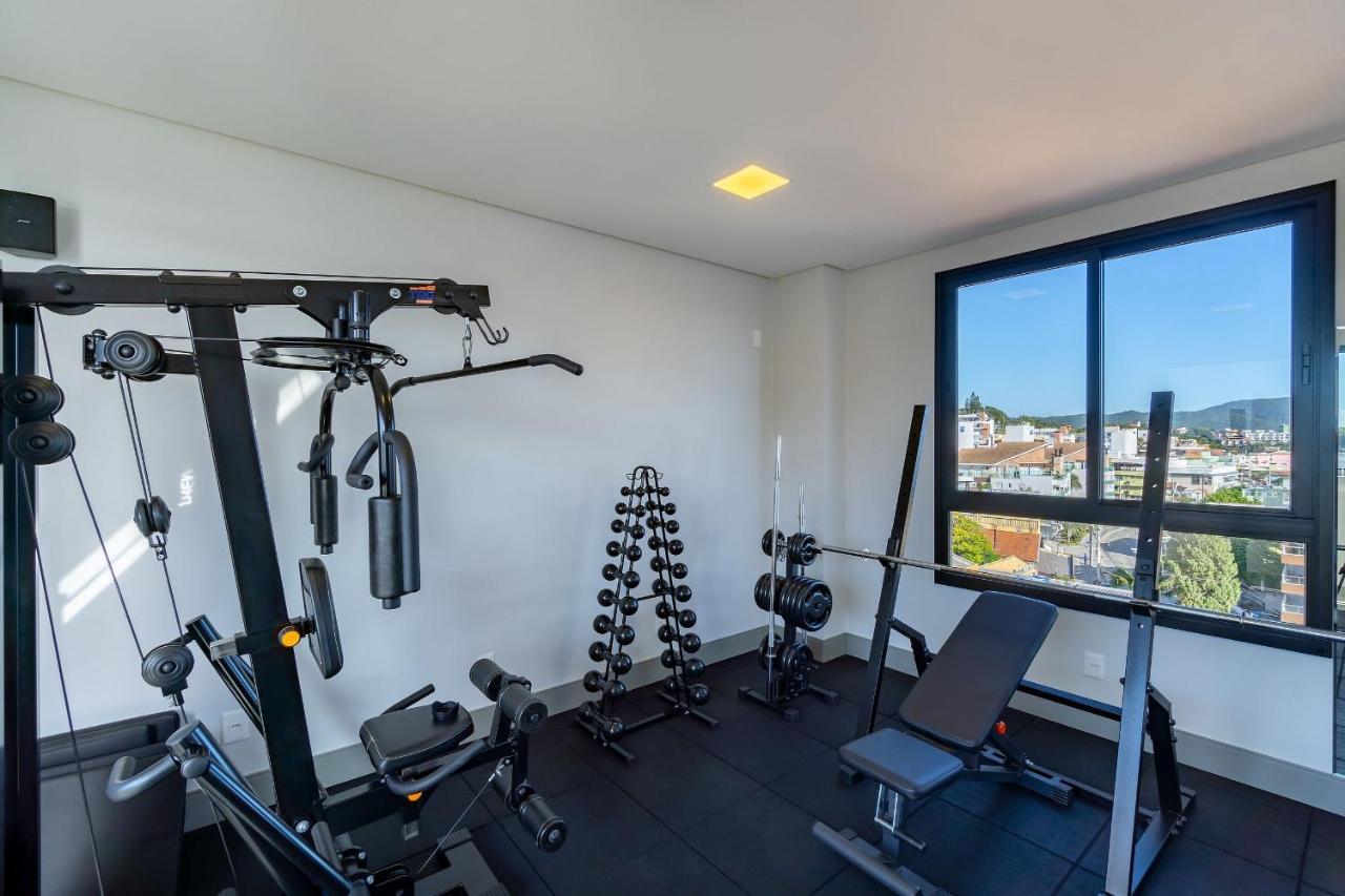Confortavel Loft Em Condominio Com Piscina 봄비나스 외부 사진