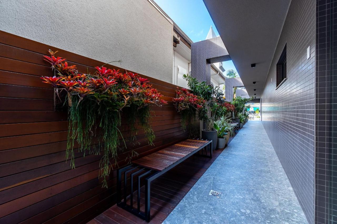 Confortavel Loft Em Condominio Com Piscina 봄비나스 외부 사진